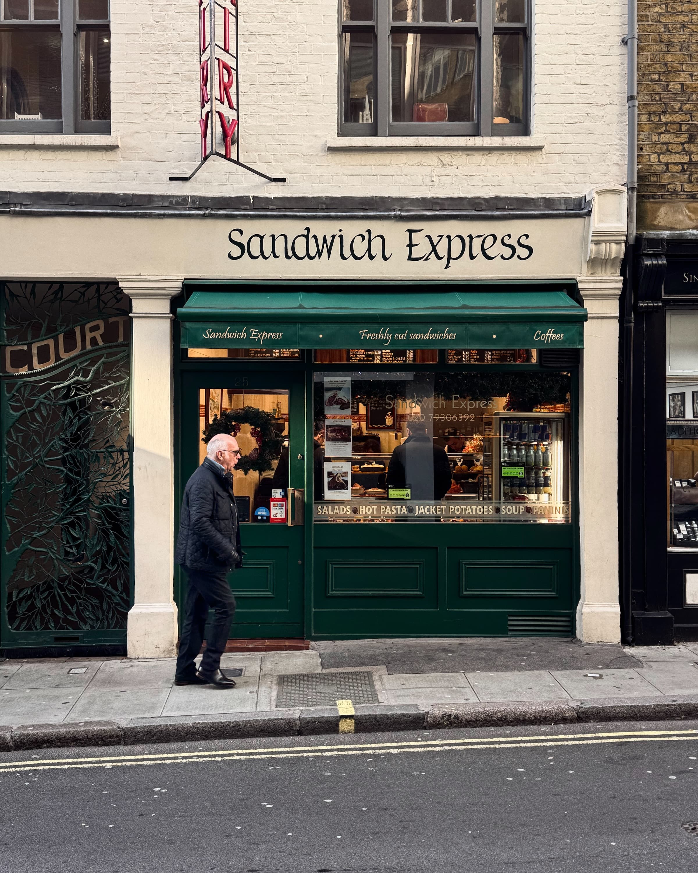 Street photograph 11